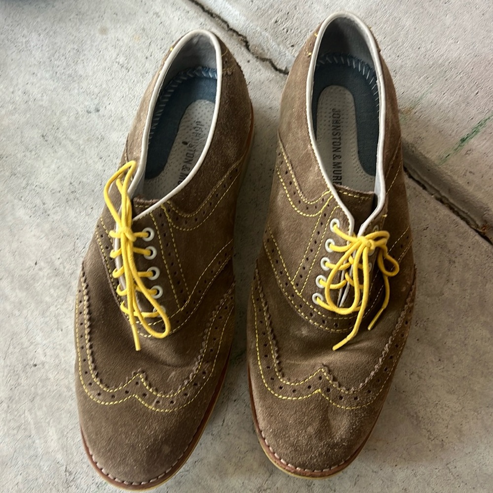 Men’s shoes 8m